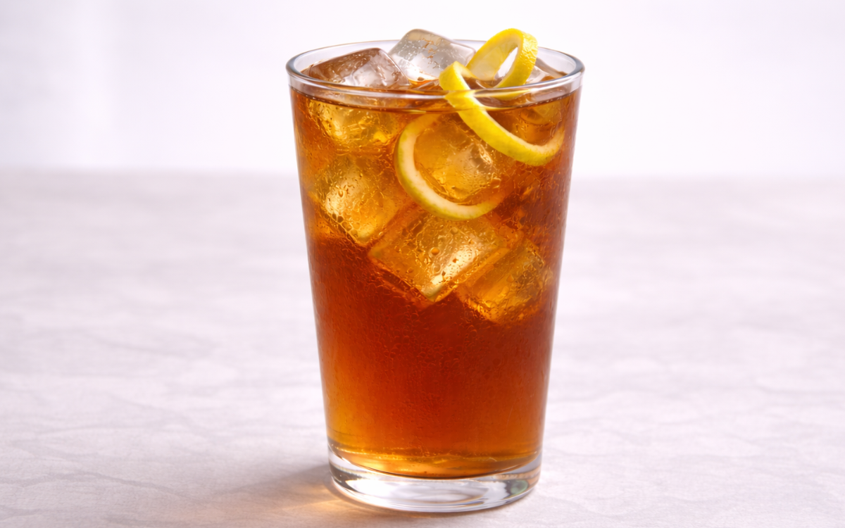 Lemon Peel Black Iced Tea (No Juice) lemon peel black iced tea served over ice with lemon peel twists